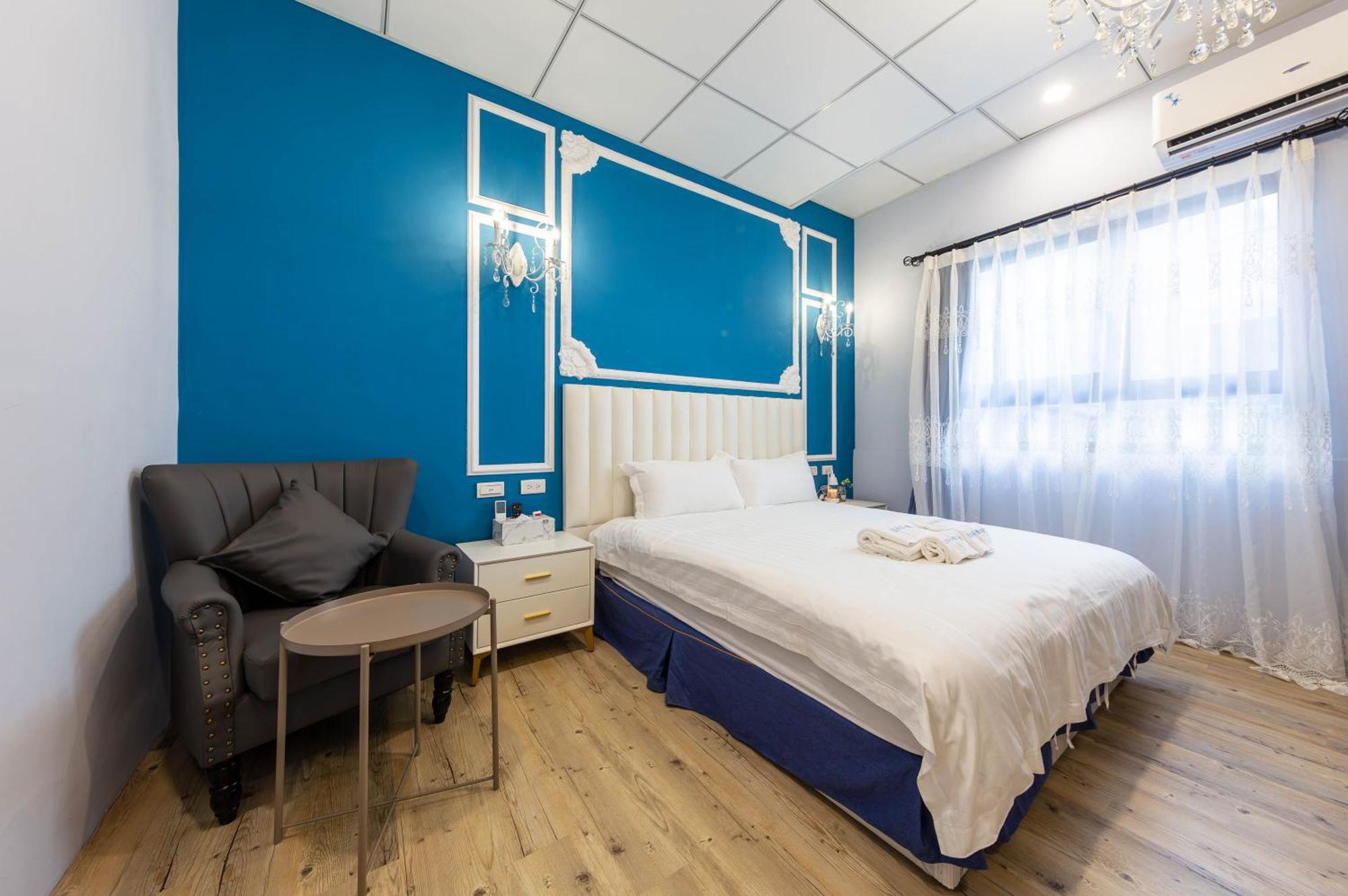 Ez Stay Yancheng Kaohsiung Bagian luar foto