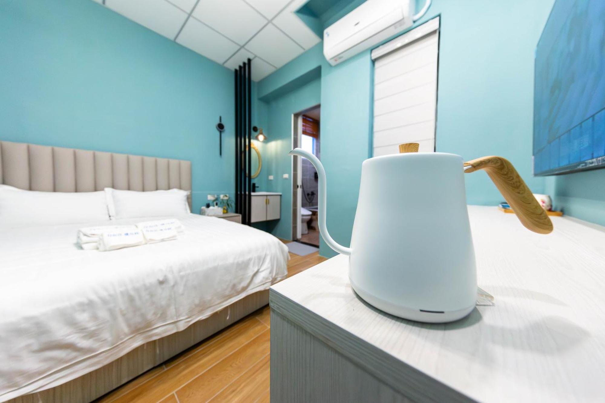 Ez Stay Yancheng Kaohsiung Bagian luar foto